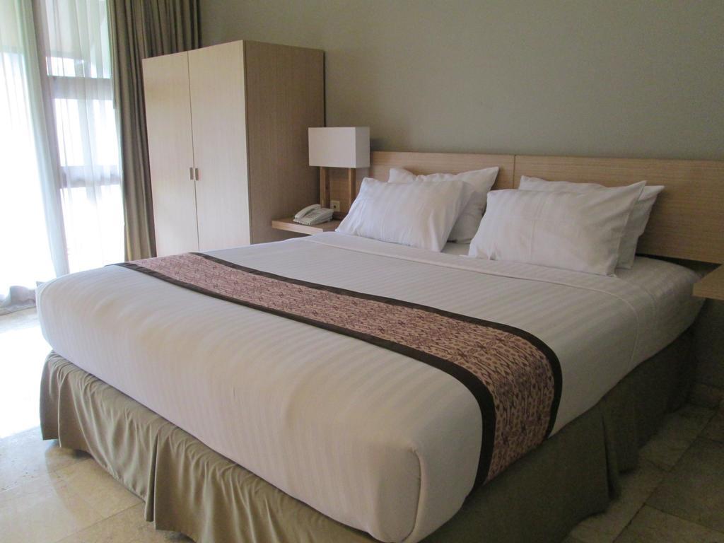 Grand Hotel Lembang Buitenkant foto